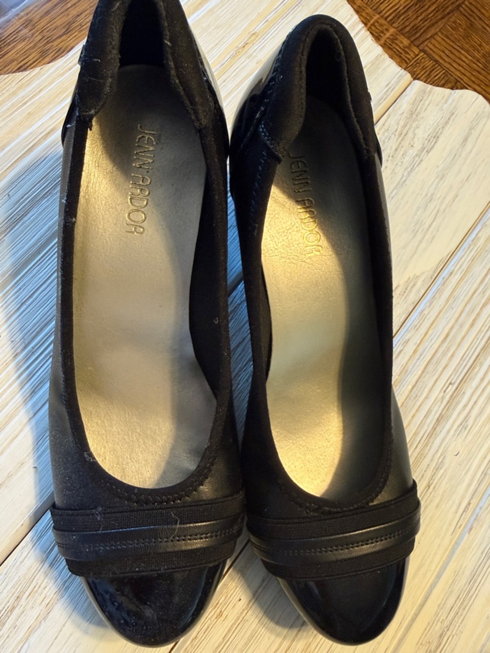 Jenn Ardor Black Women's Pointed Cap-Toe Heels